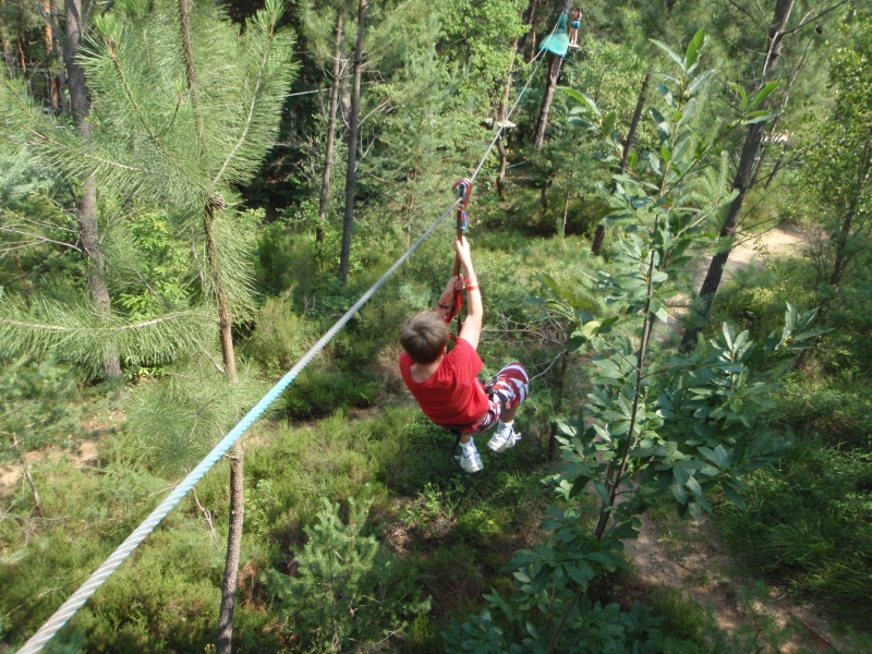 Village Camps International Summer Camp Ard&egrave;che, France 2019-07-26 https://www.villagecamps.com/journals_admin/images/67-9-Zip line.jpg